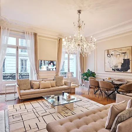 Apartment Chic Haussmann