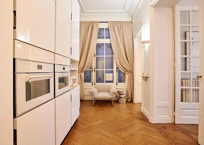 Apartment Chic Haussmann *